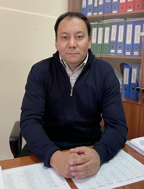 Директордың шаруашылық жұмысы жөніндегі орынбасары