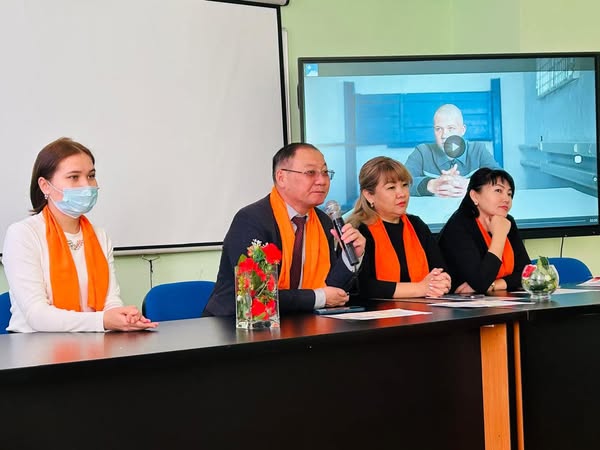 Шымкент қаласы білім басқармасына қарасты #88 жалпы орта білім беретін мектебінде “Зорлық зомбылыққа қарсы 16 күн” акциясы